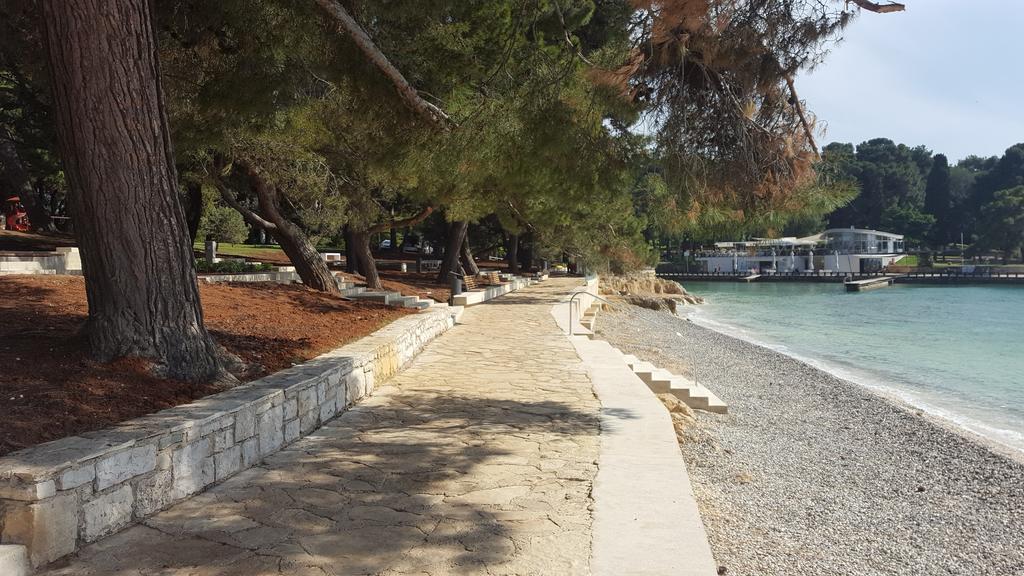 Residence Villa Karda Poreč Exteriör bild